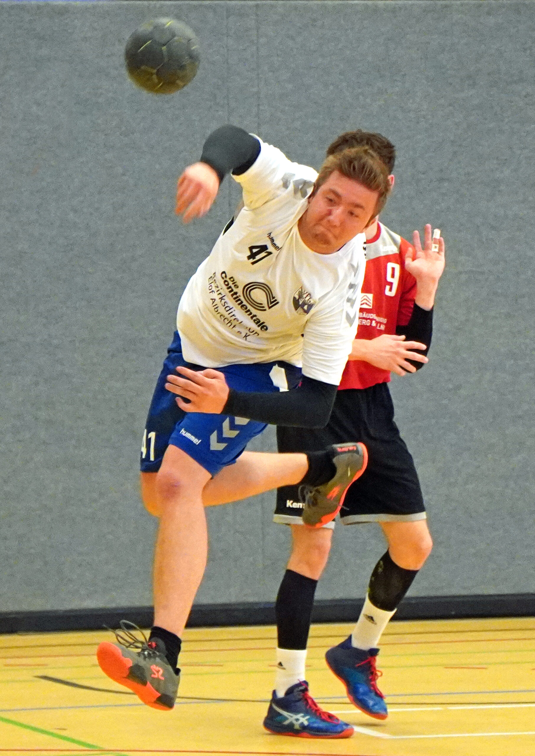3H DSC01021 Dominik gg. DHG